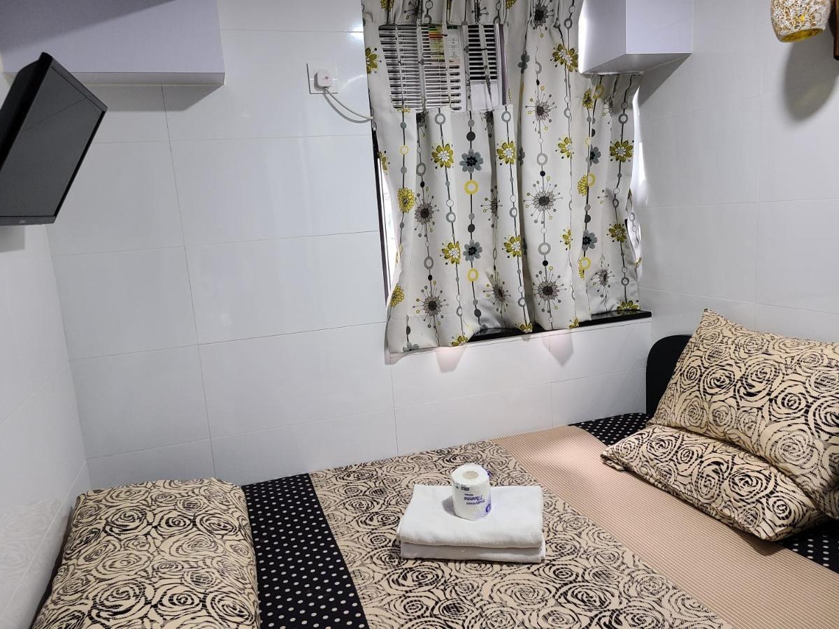 New Day Night Hostel Hongkong Exteriör bild